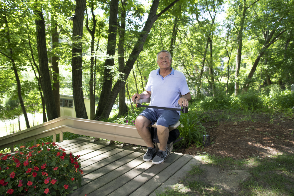 Bruno Elite Curve Outdoor Stairlift CRE-2110E