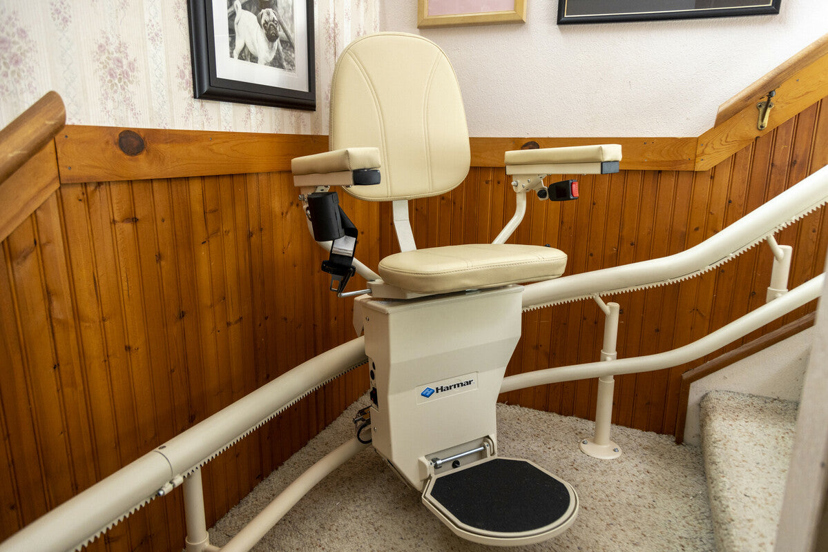 Harmar Helix Curved Stairlift