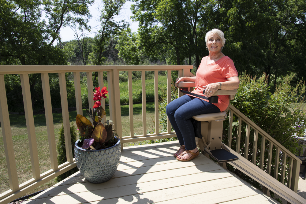 Bruno Outdoor Elite SRE-2010E