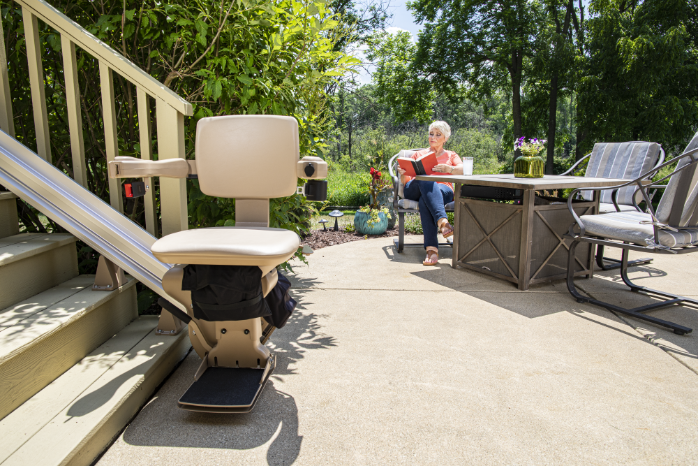 Bruno Outdoor Elite SRE-2010E